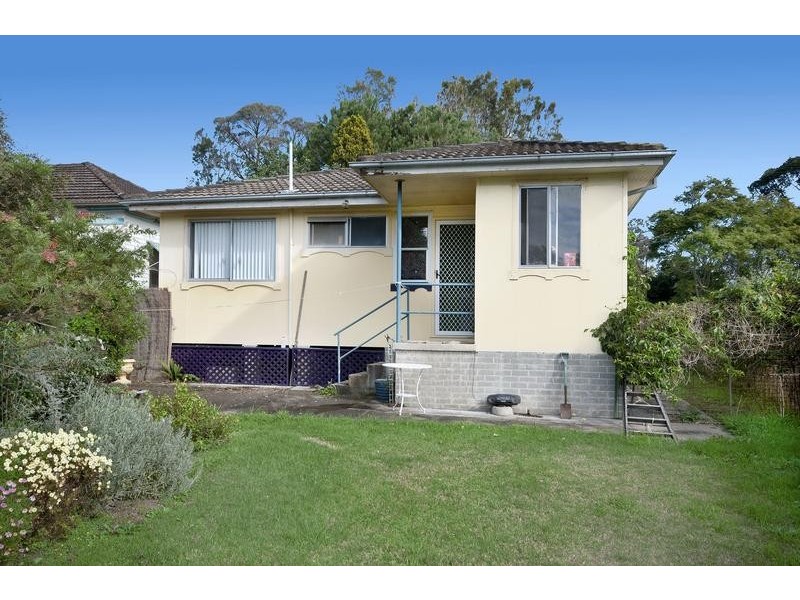 56 Railway Parade North, Blackalls Park NSW 2283