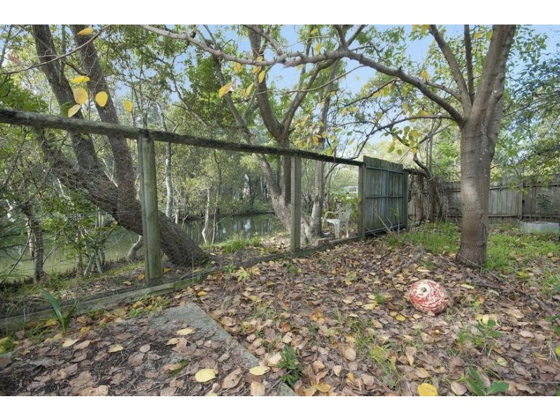 56 Railway Parade North, Blackalls Park NSW 2283