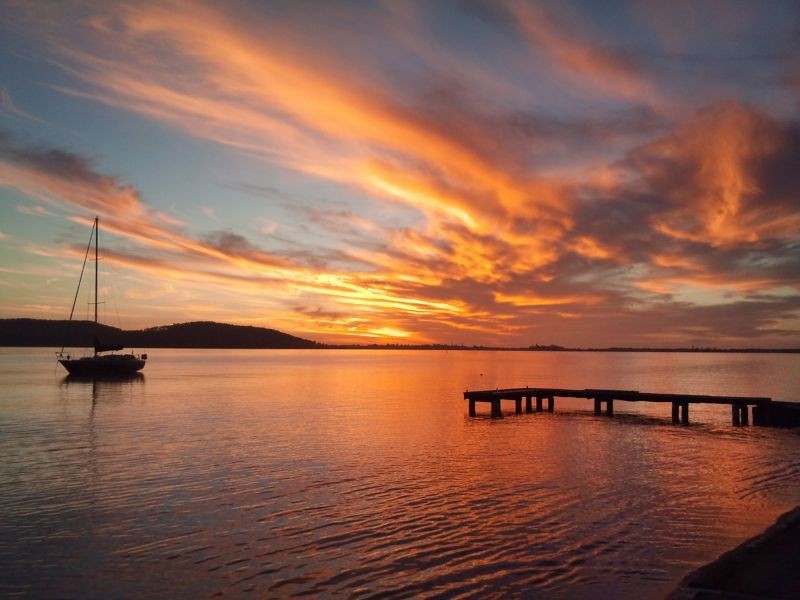 8 Yaringa Lane, Carey Bay NSW 2283