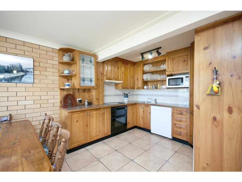 8 Aldon Crescent, Blackalls Park NSW 2283