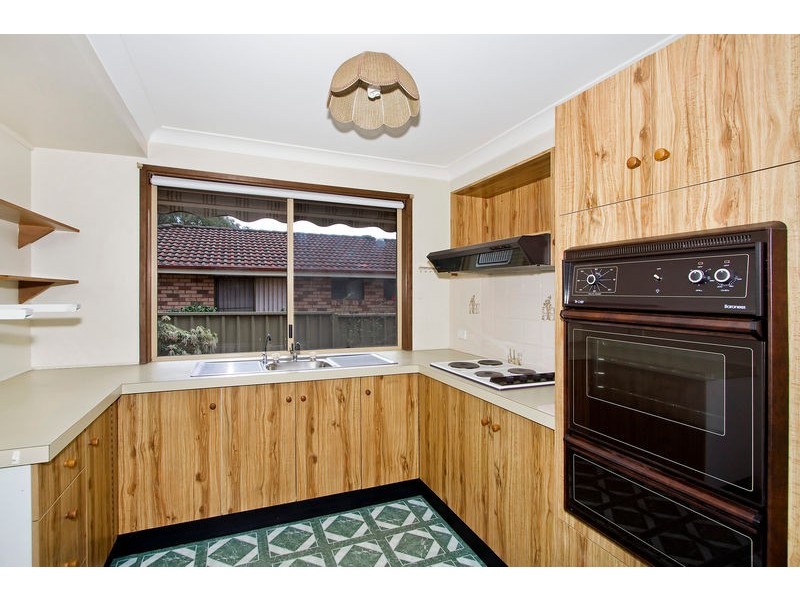 28 Angela Close, Carey Bay NSW 2283