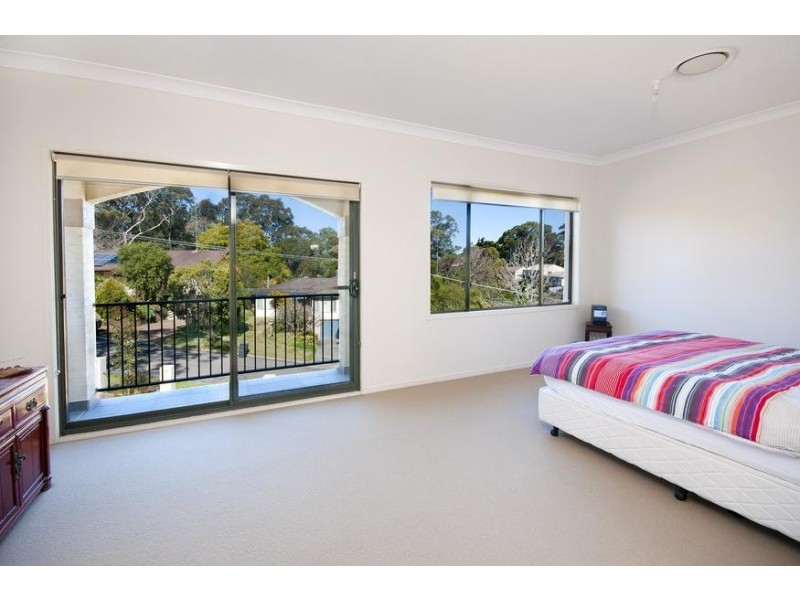 3 Lake Macquarie Close, Fennell Bay NSW 2283