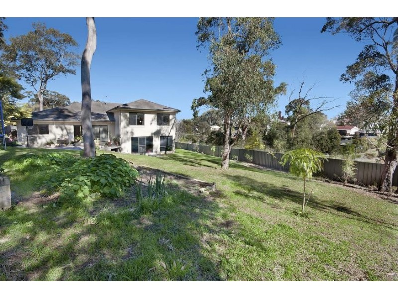 3 Lake Macquarie Close, Fennell Bay NSW 2283