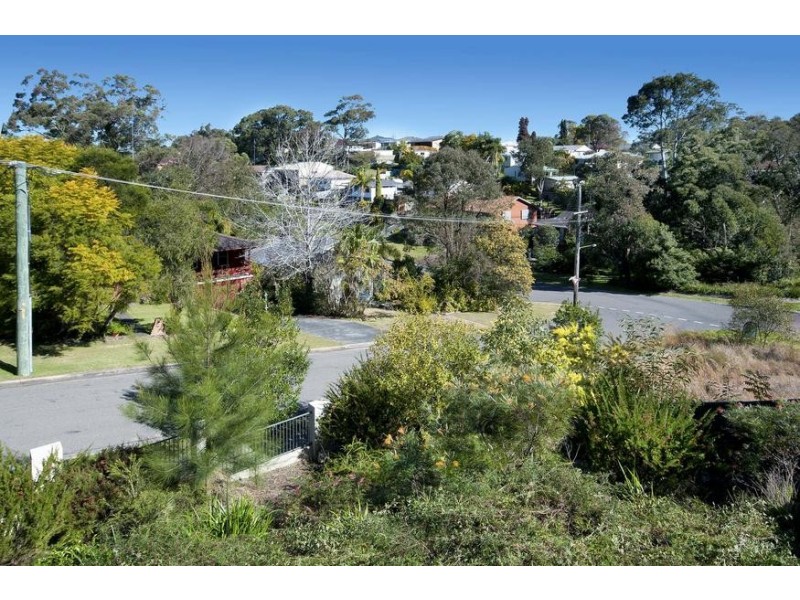 3 Lake Macquarie Close, Fennell Bay NSW 2283