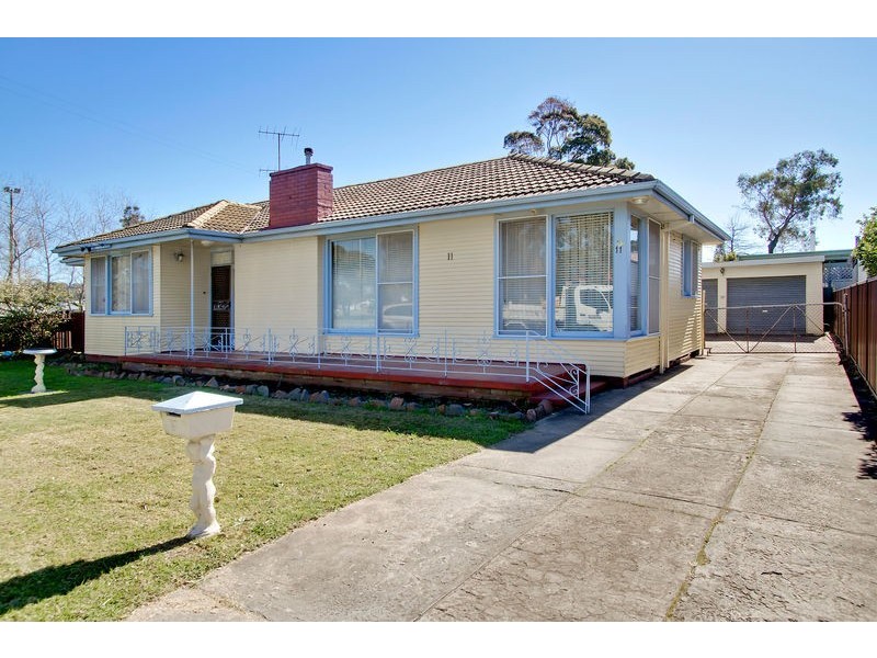11 Park Road, Speers Point NSW 2284