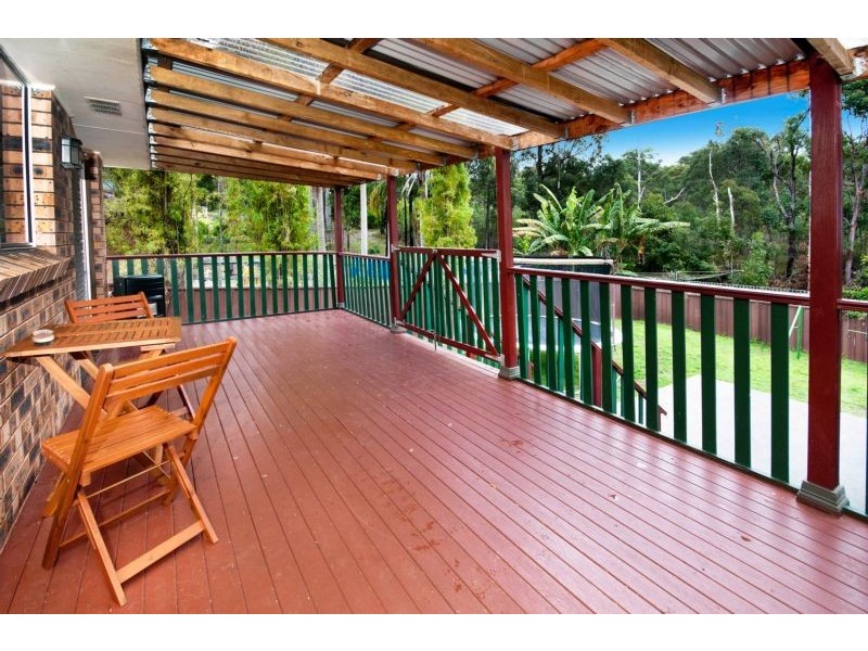 18 Fremantle Drive, Woodrising NSW 2284