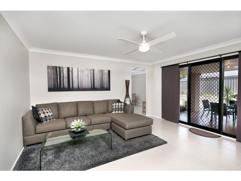 23 Pheasant Street, Toronto NSW 2283