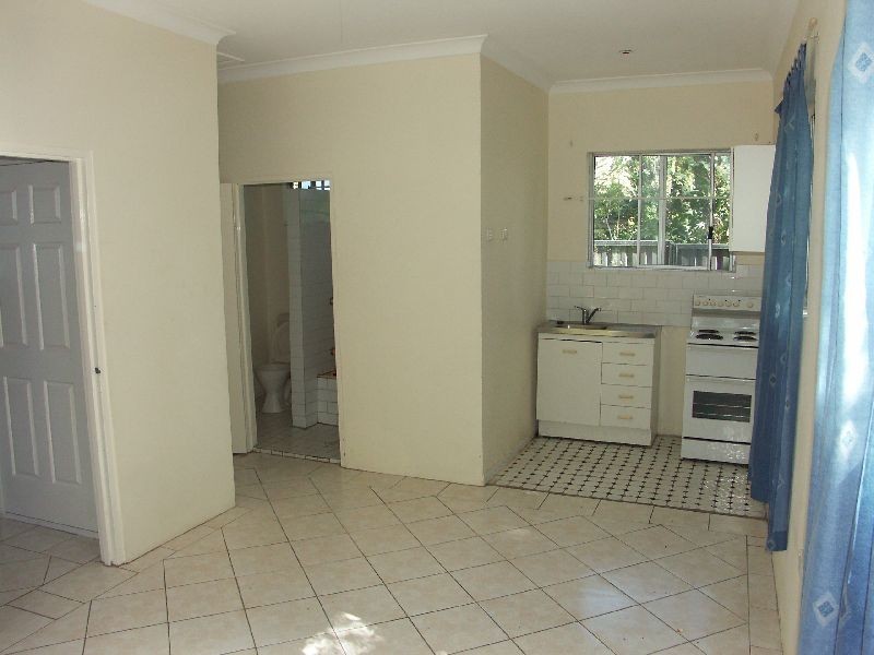 24 Macquarie Street, Bolton Point NSW 2283