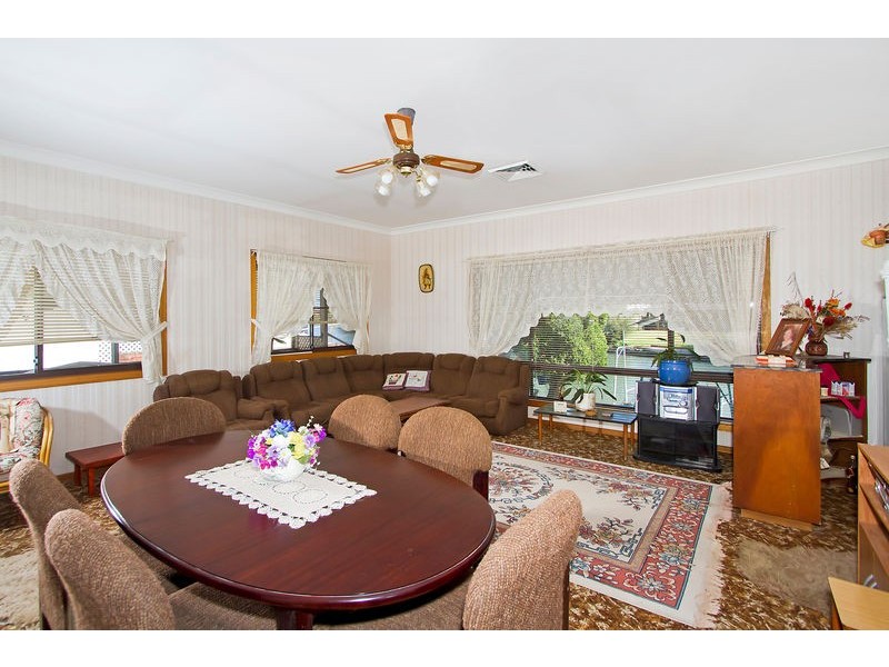 44 Macquarie Road, Fennell Bay NSW 2283