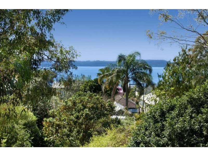 1 Exeter Street, Carey Bay NSW 2283