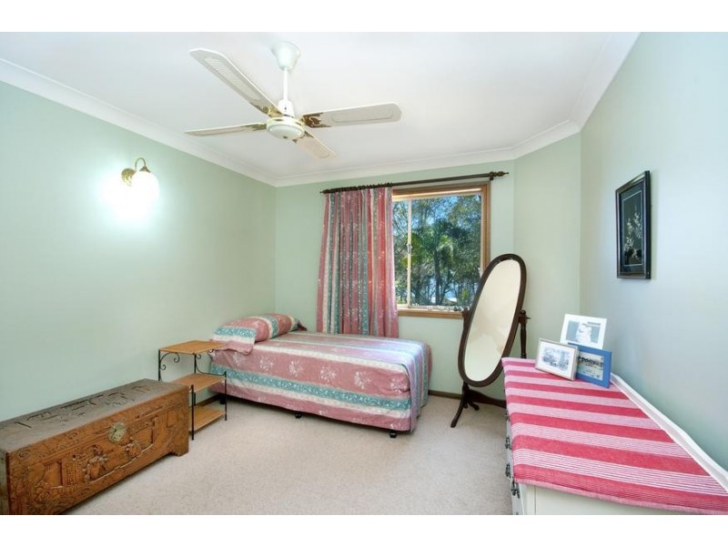 1 Exeter Street, Carey Bay NSW 2283