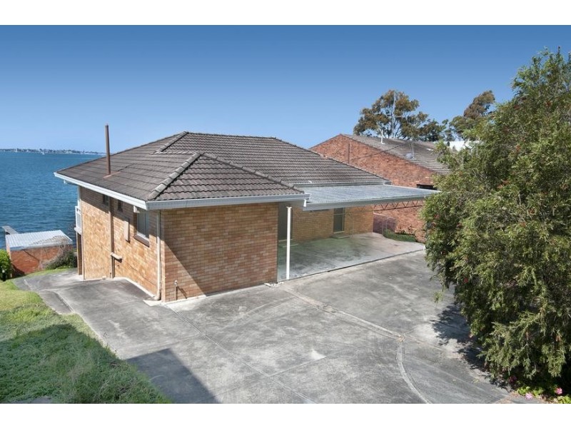 138 Skye Point Road, Coal Point NSW 2283
