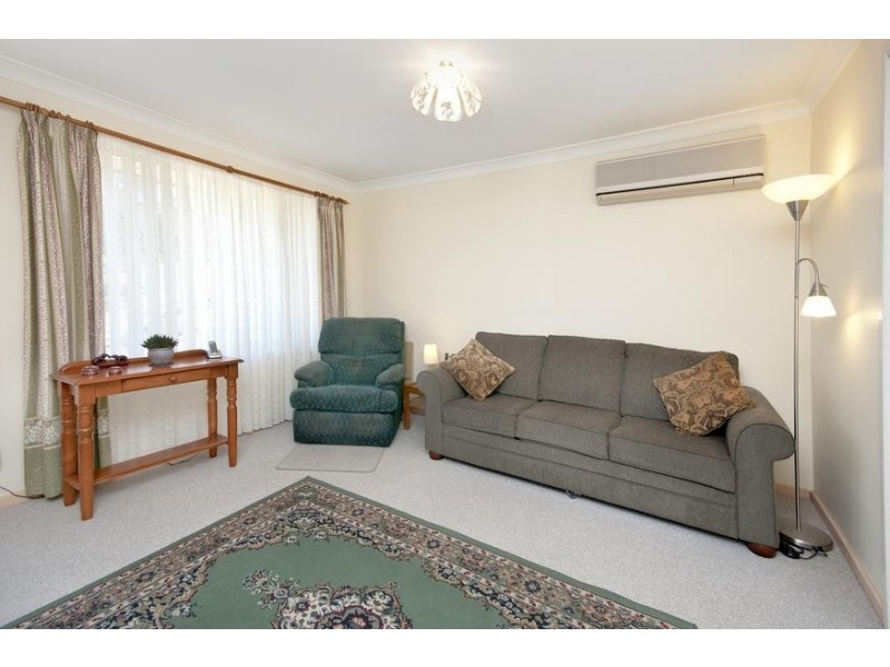 15 Burrawang Boulevard, Toronto NSW 2283