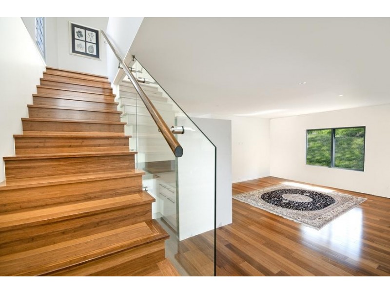 1 Beale Street, Coal Point NSW 2283