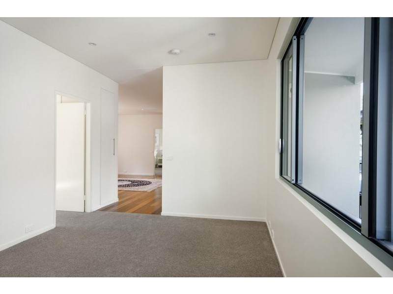 1 Beale Street, Coal Point NSW 2283