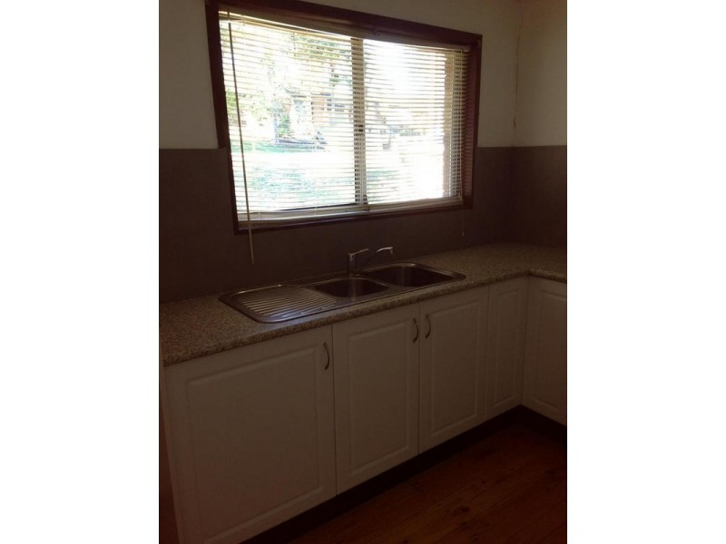 3 Lochend Place, Bolton Point NSW 2283
