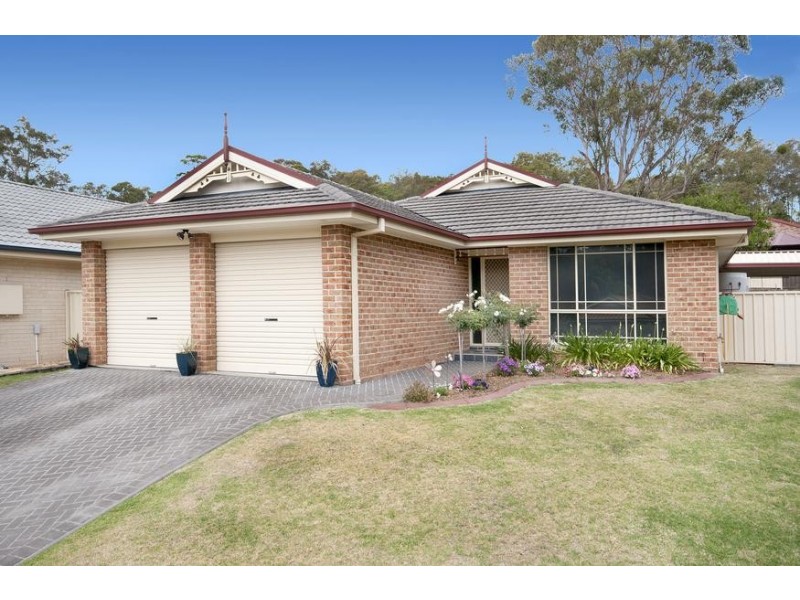 22 Oakhampton Court, Carey Bay NSW 2283