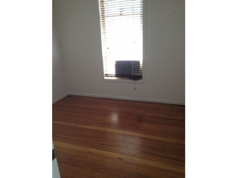 237 Coal Point Road, Coal Point NSW 2283