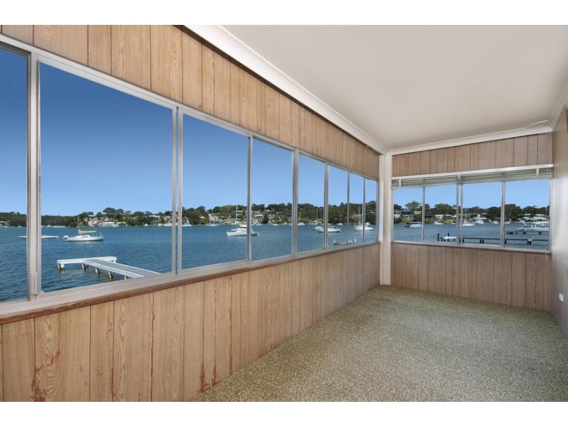 130 Sealand Road, Fishing Point NSW 2283