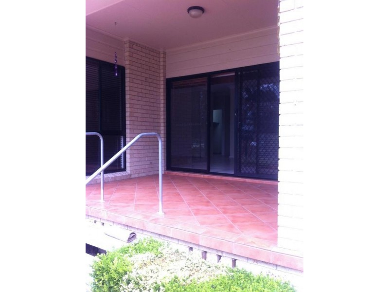 4/10 North Parade, Blackalls Park NSW 2283