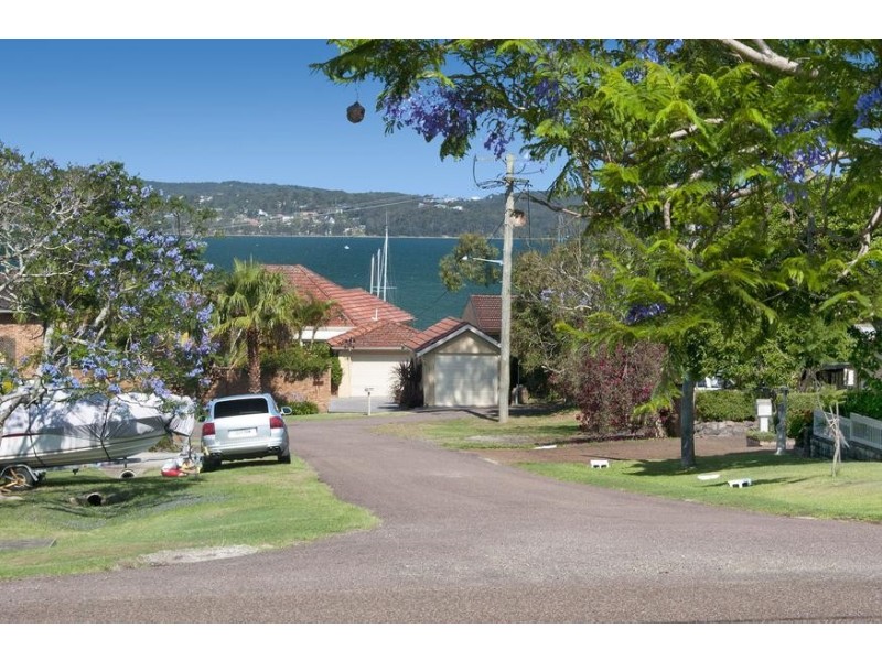 11 Renwick Street, Toronto NSW 2283
