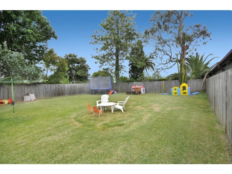 11 Renwick Street, Toronto NSW 2283