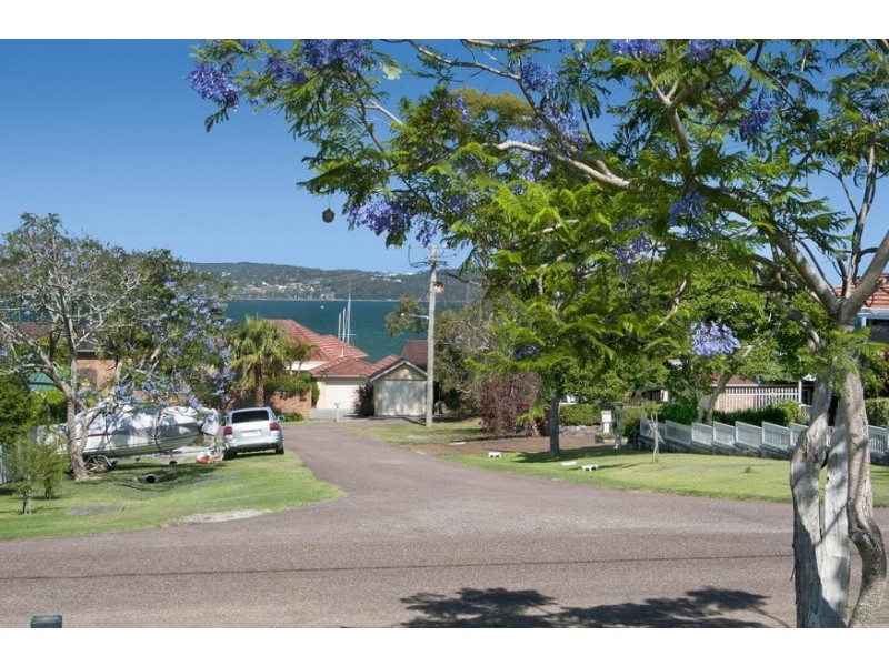 11 Renwick Street, Toronto NSW 2283