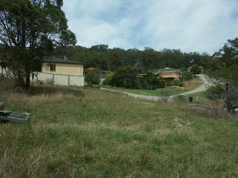 8 Peppertree Circuit, Toronto NSW 2283