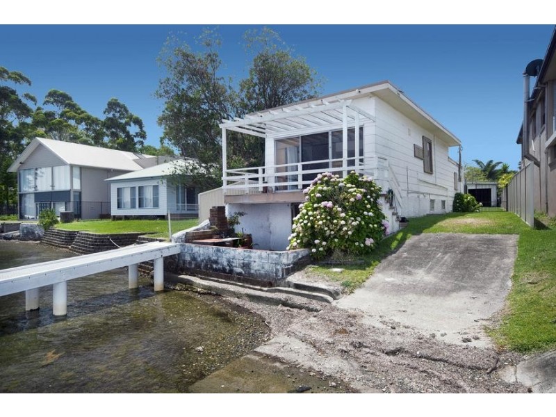 128 Kilaben Road, Kilaben Bay NSW 2283