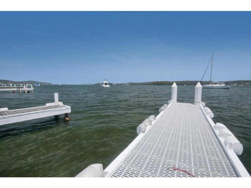 128 Kilaben Road, Kilaben Bay NSW 2283