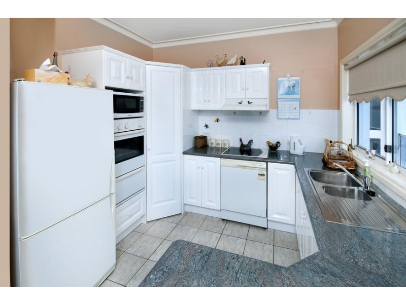1A/21 Excelsior Parade, Carey Bay NSW 2283