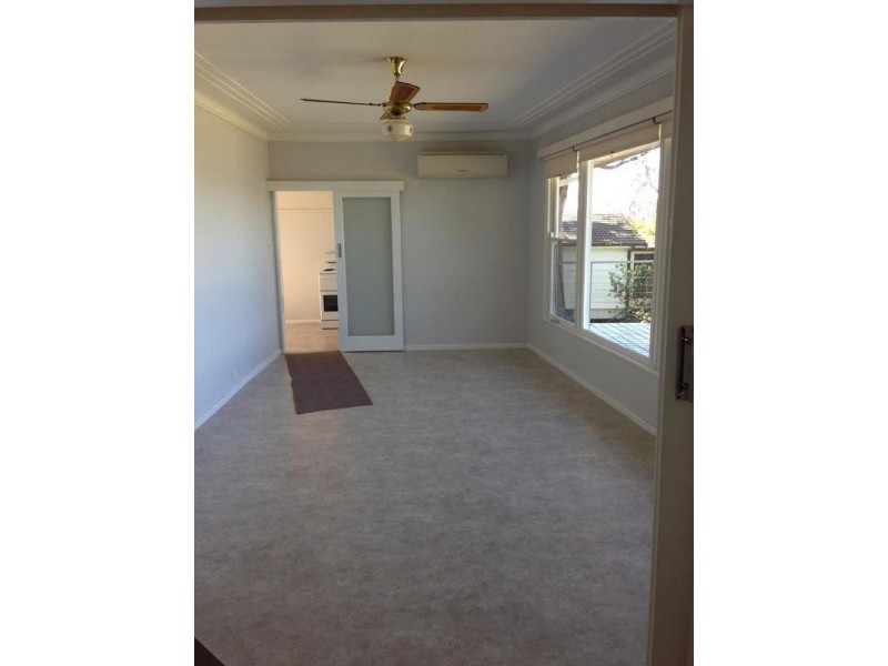 42 George Street, Marmong Point NSW 2284