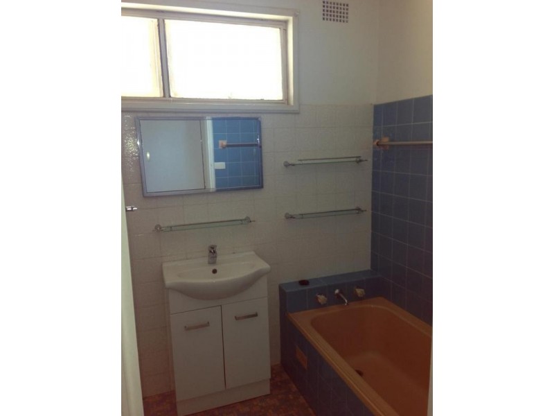 42 George Street, Marmong Point NSW 2284