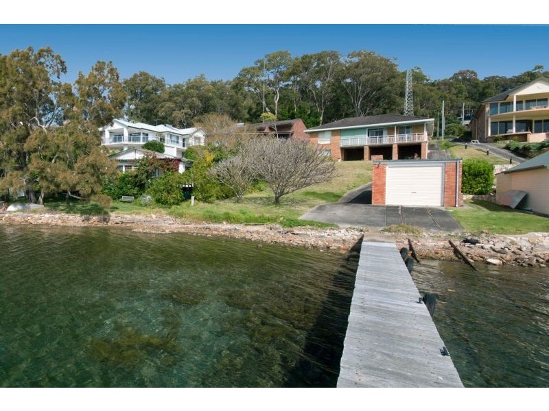 138 Skye Point Road, Coal Point NSW 2283