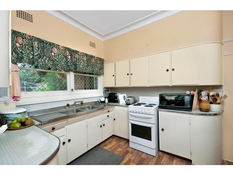 100 Cary Street, Toronto NSW 2283