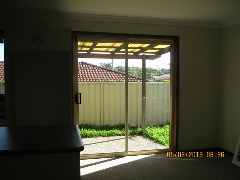 2/1 Karie Close, Rathmines NSW 2283