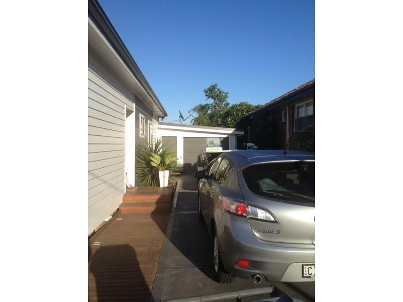 17 ALLEY STREET, Speers Point NSW 2284