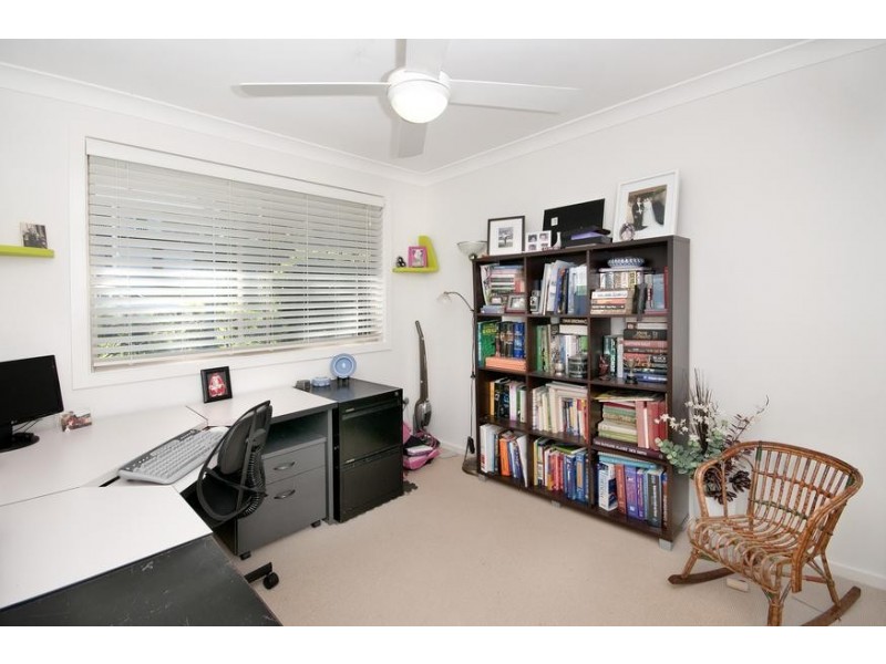 66 Alkrington Avenue, Fishing Point NSW 2283