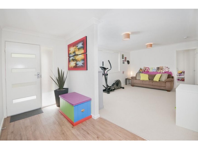 66 Alkrington Avenue, Fishing Point NSW 2283