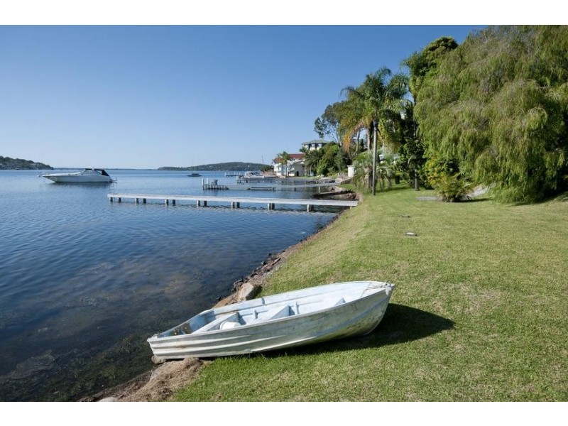 15 Ilford Avenue, Buttaba NSW 2283