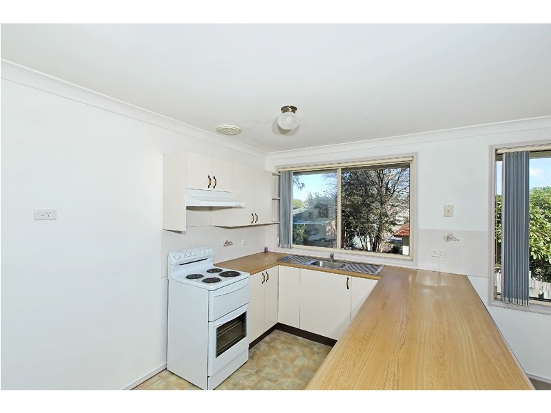 2/59 Middle Point Road, Bolton Point NSW 2283