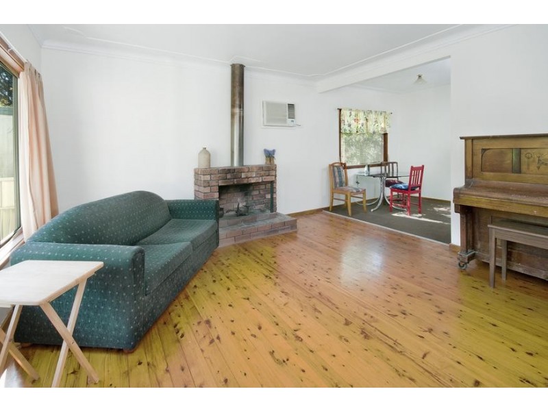 6 Carawa Street, Wangi Wangi NSW 2267