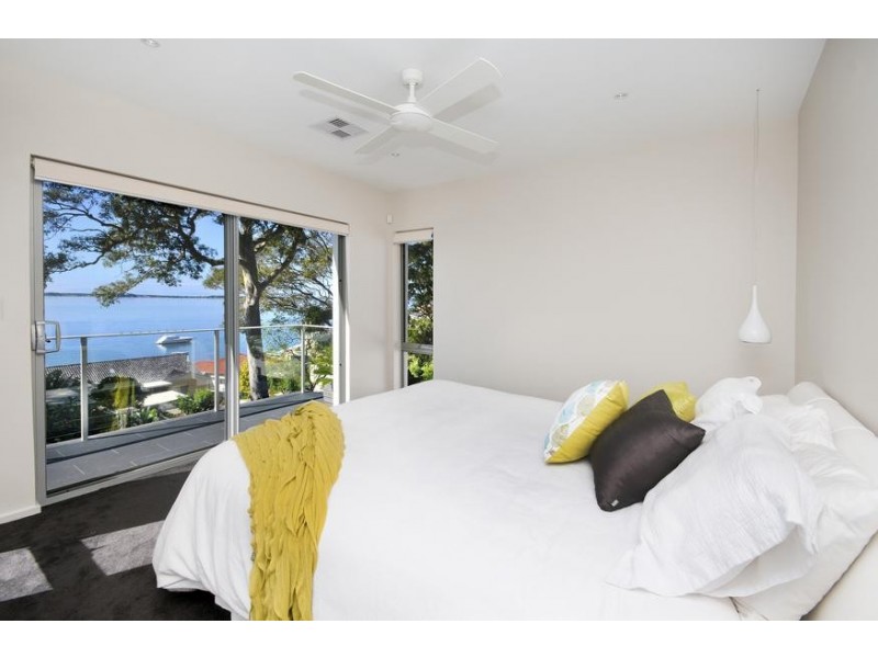334 Skye Point Road, Coal Point NSW 2283