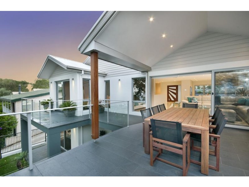 334 Skye Point Road, Coal Point NSW 2283
