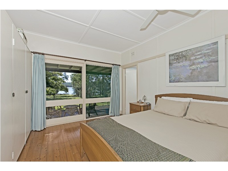 33 Blackall Avenue, Blackalls Park NSW 2283