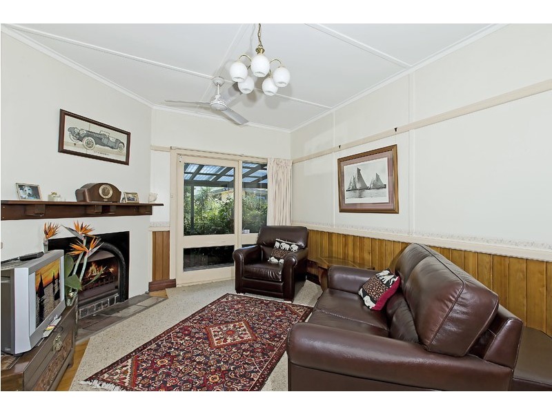 33 Blackall Avenue, Blackalls Park NSW 2283