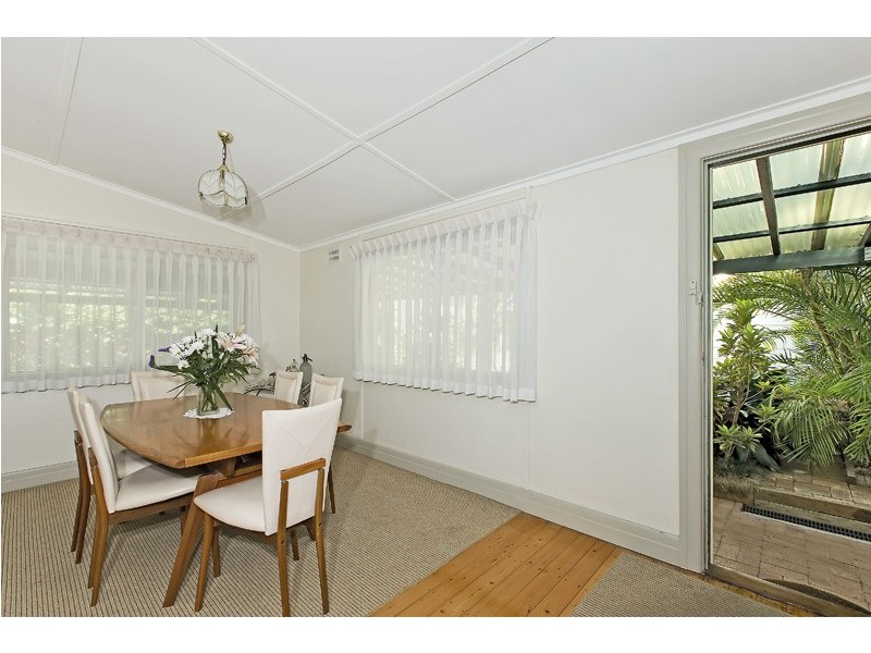 33 Blackall Avenue, Blackalls Park NSW 2283