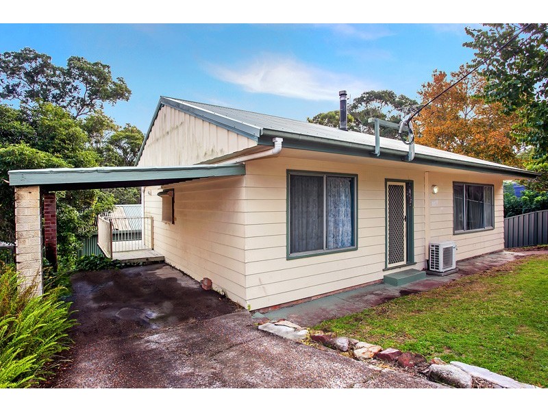 144 Excelsior Parade, Toronto NSW 2283