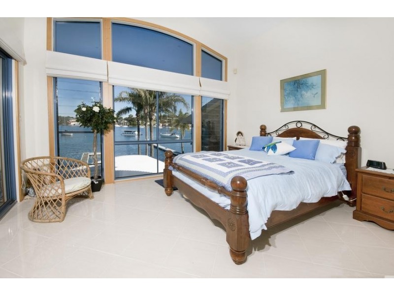 156 Sealand Road, Fishing Point NSW 2283
