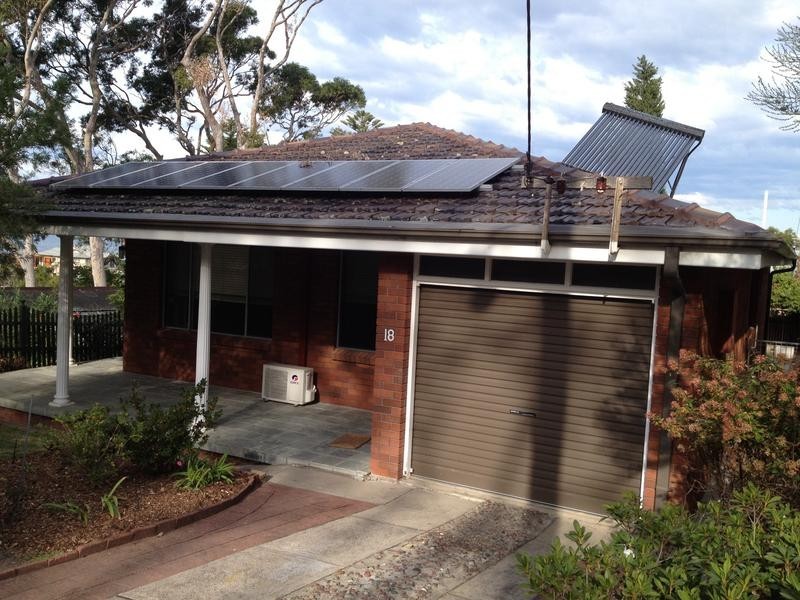 18 ROBEY ROAD, Coal Point NSW 2283